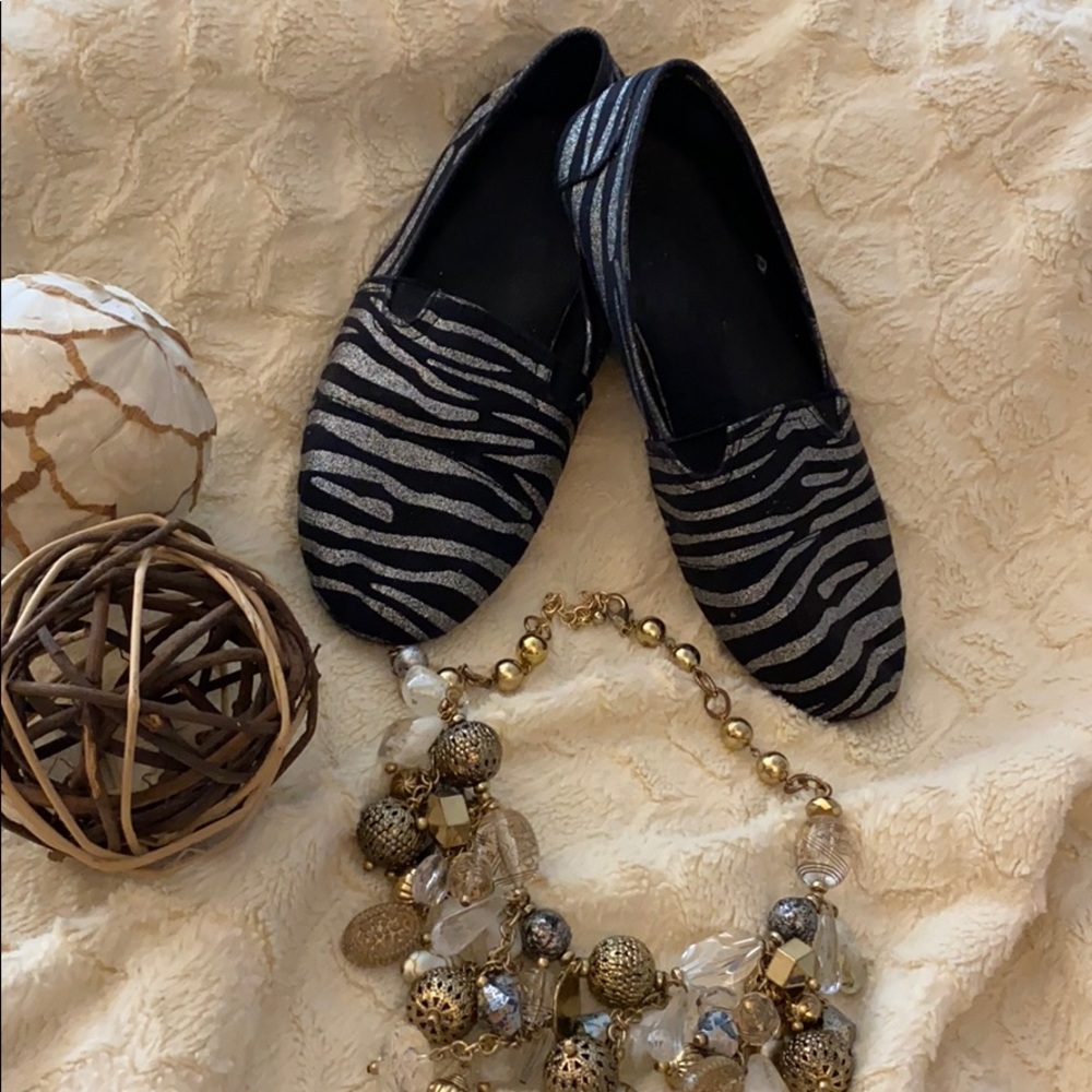 Metallic Flats 🥿 for you💕